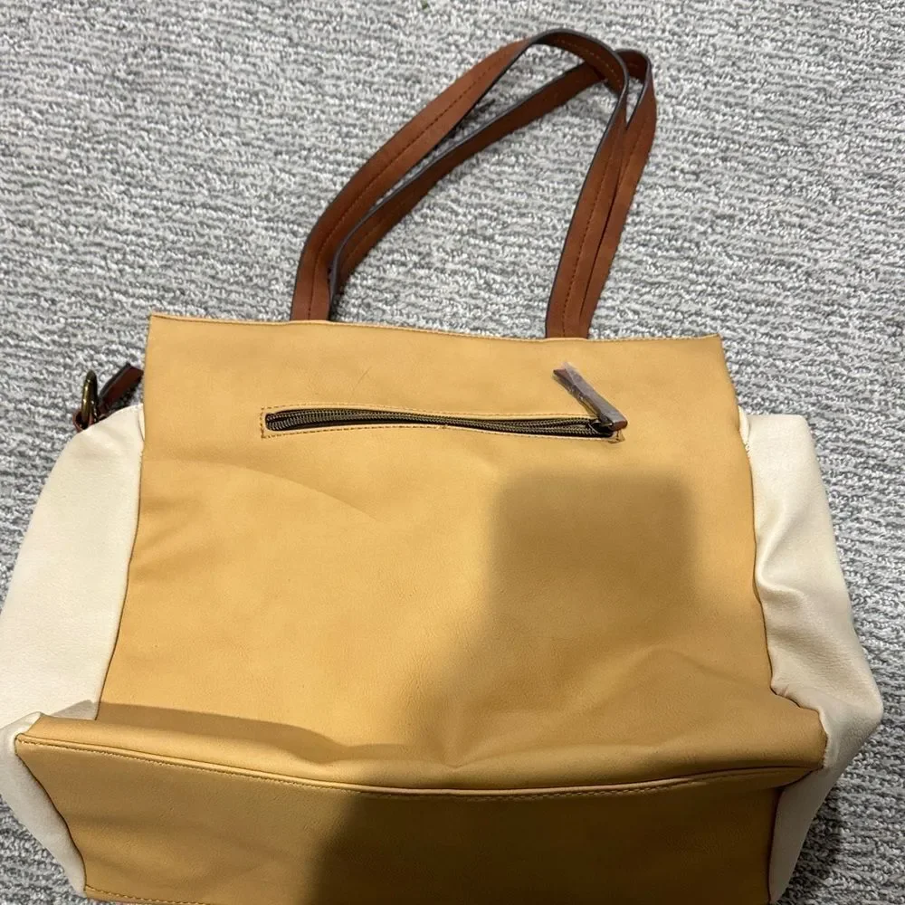 Stylish Tan and Cream Tote Bag